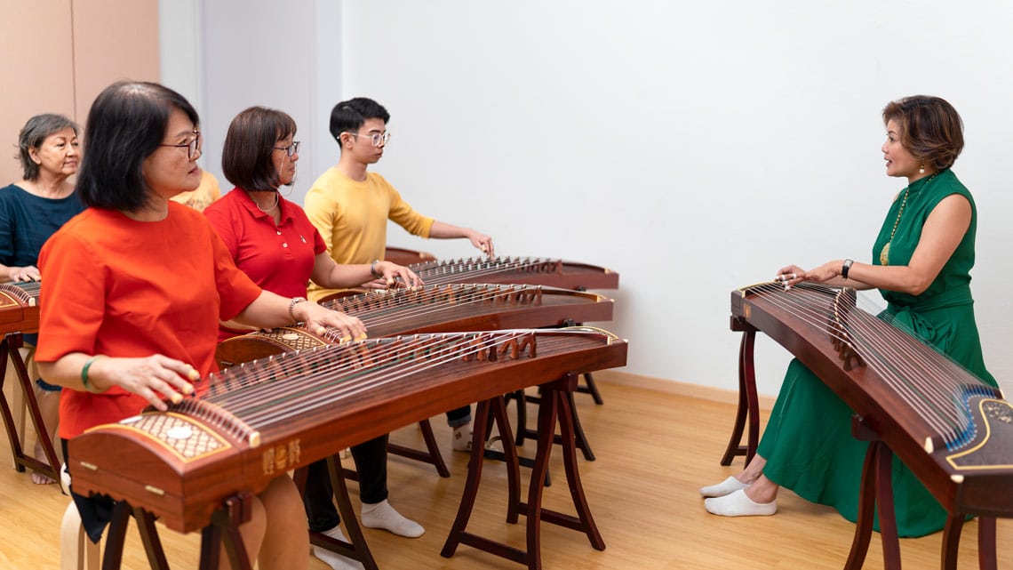 Adult Guzheng Group Lesson